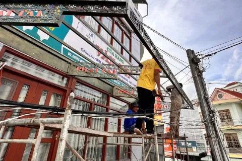 Hoàn Thành Thi Công Mái Che Poly Khung Sắt Mỹ Nghệ Tại Vĩnh Long